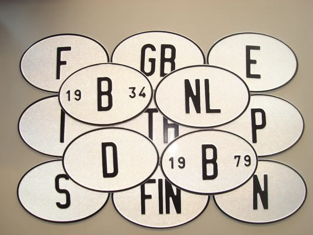 Plaque de nationalité (HOT STAMPING)